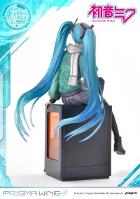 Prime 1 Studio PRISMA WING Hatsune Miku "Art by lack" 1/7 Scale Pre-Painted Figure - Hatsune Miku - photo 3