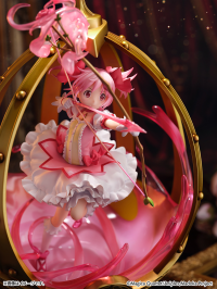 Kaname Madoka 1/7 Scale Figure 8