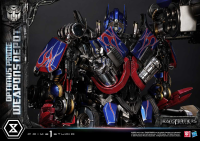 Museum Masterline Transformers: Dark of the Moon (Film) Optimus Prime Weapons Depot 48