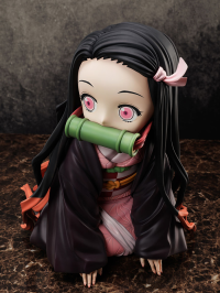 Demon Slayer: Kimetsu no Yaiba - Nezuko in a Box - Big Size Figure 14