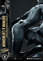 Ultimate Premium Masterline Batman (Comics) Batman & Catwoman (Concept Design by CLAY MANN)		 12