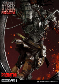 Premium Masterline Predator (Comics) Cracked Tusk Predator 29