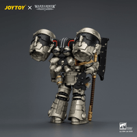 Iron Warriors MkII Assault Legionary2 with Bolt pistol & Heavy chain axe 2