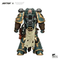 JOYTOY Sons of Horus Maloghurst the Twisted, the Warmaster's Equerry with Legion Standard and Banestrike Bolter - Warhammer 40K - photo 1