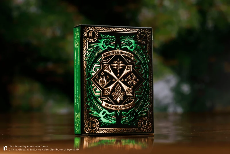 Room One Cards Monster Hunter Playing Cards - Collectors Edition Green - Monster Hunter