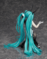 Hatsune Miku: Bunny Ver. / Art by SanMuYYB 6