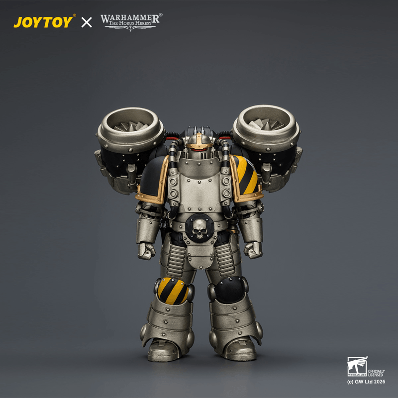 Iron Warriors MkII Assault Sergeant with Disintegrator pistol, Power maul & Combat shield