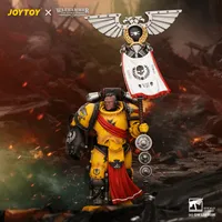 JOYTOY Imperial Fists Herald Consul with Standard and Bolt Pistol - Warhammer 40K - photo 6